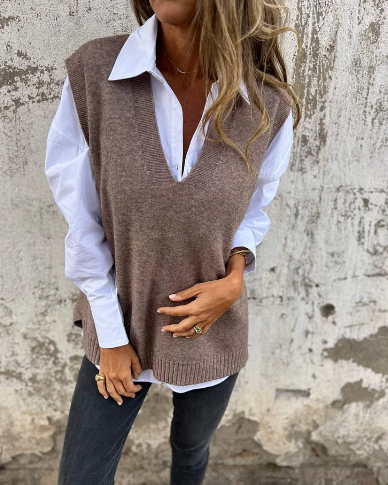Evie | Elegant knitted vest