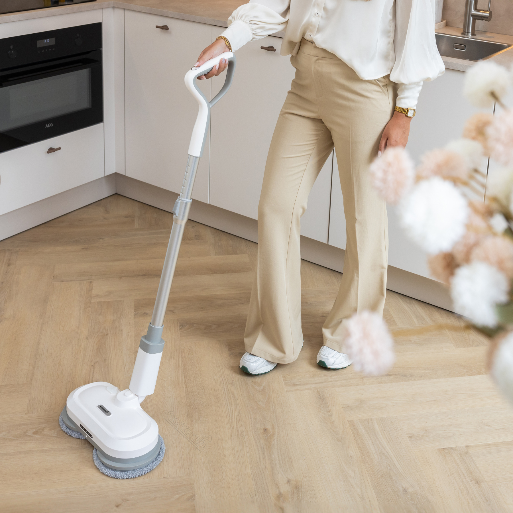 EasyGlide Cordless Mop for Fast Cleaning - Luxivelle