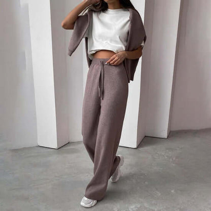 Comfy Knit Women's Sweater Outfit