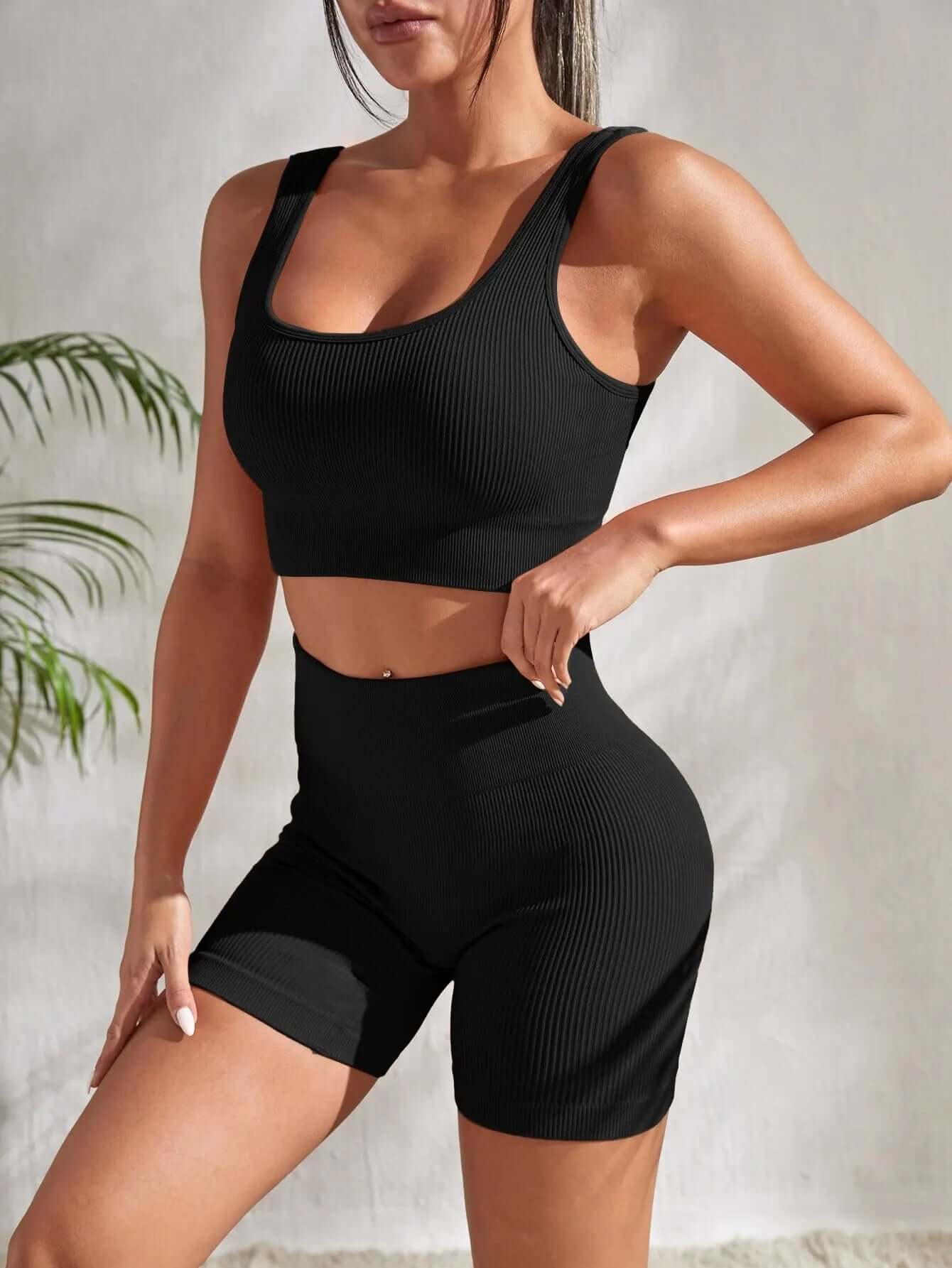 Stretchy Fitness Crop Top Outfit