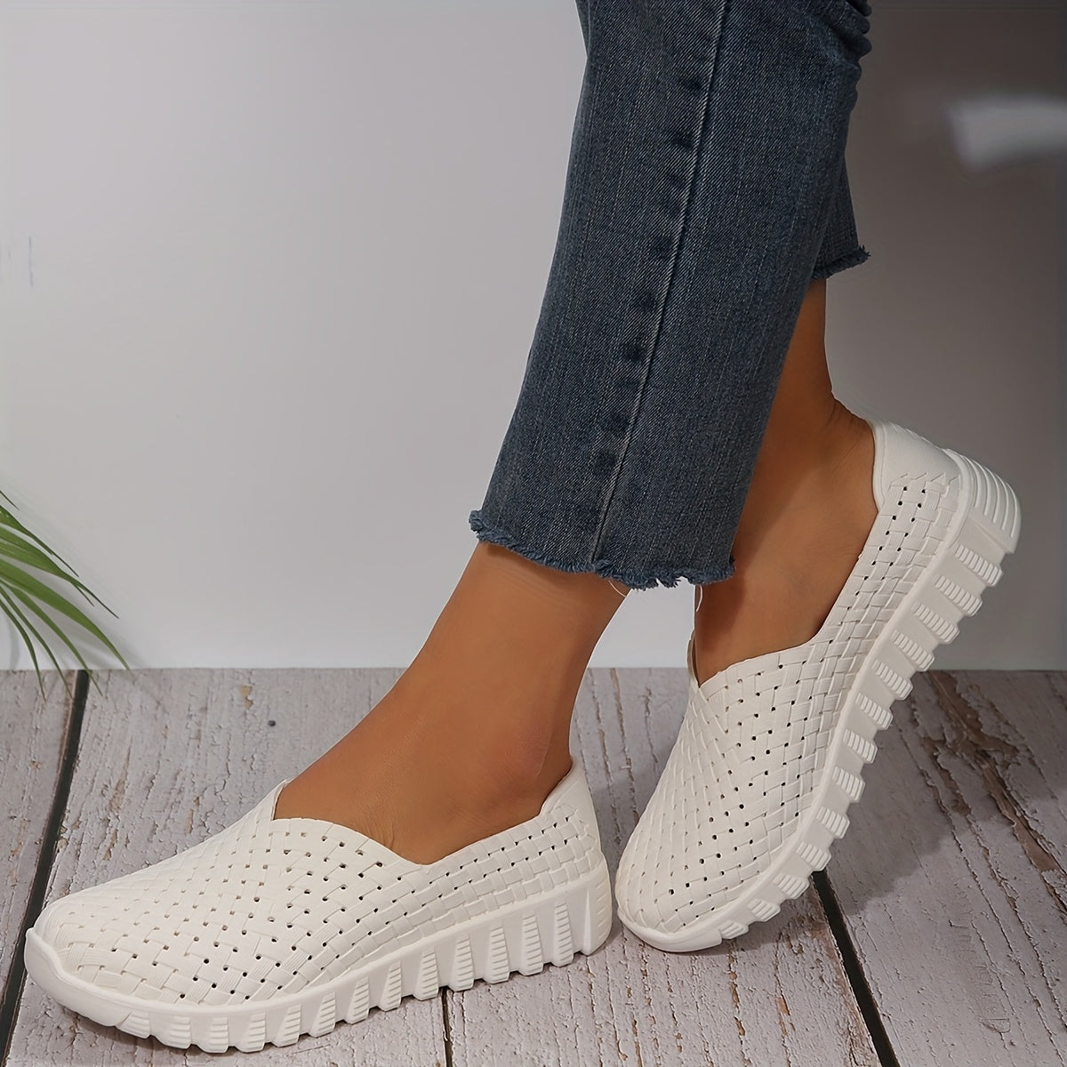 Bazuo | Ergonomic Moccasins for Women 50+ 3