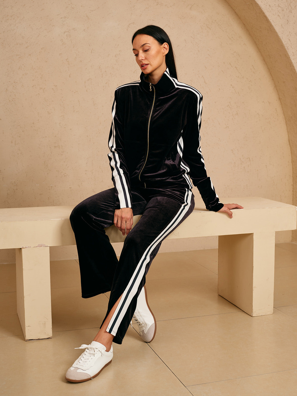 Soft Plush Fleece Zip Up Long Sleeve Jacket