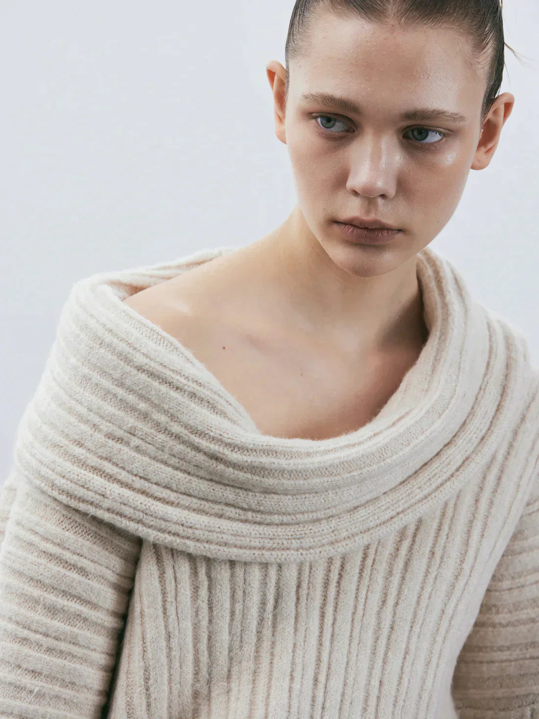 Josephine | Oversized & high roll knitted sweater