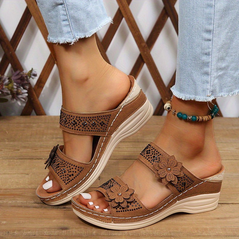 Delor | Comfortable Flower Sandals