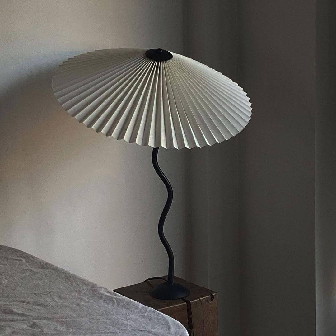 Stylish Curve Desk Lamp
