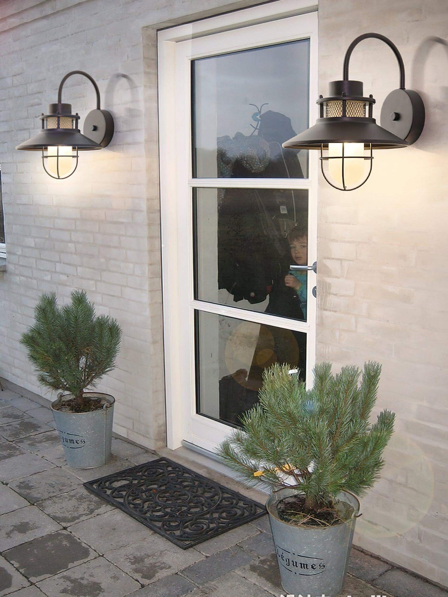Weatherproof Outdoor Wall Light with Water Resistance