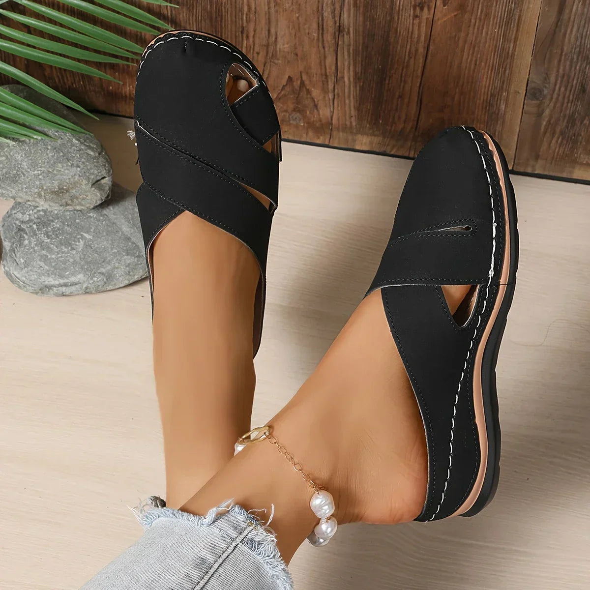 Fashionable High Heel Wedge Sandals