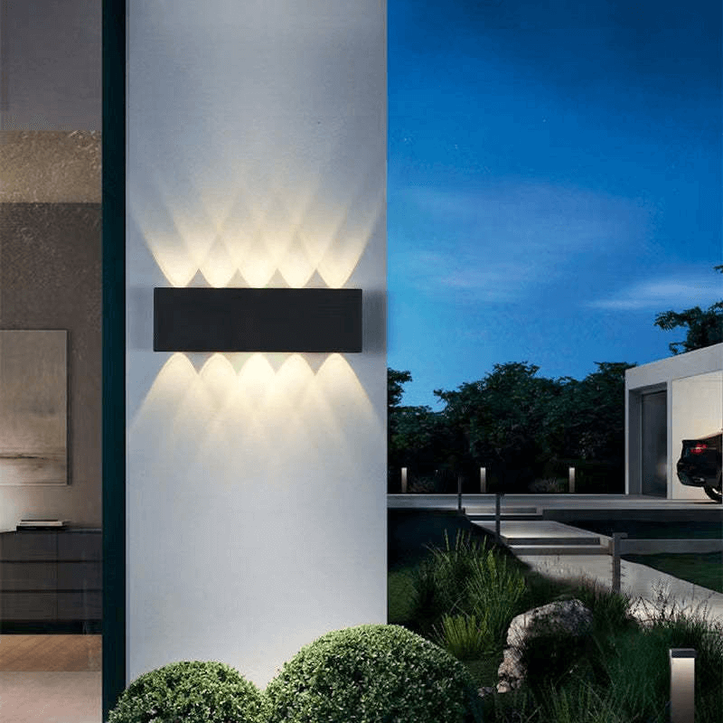 Contemporary LED Outdoor Wall Lamp