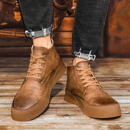 Keith | Robust leather boots