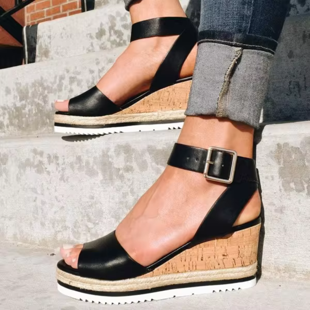 Fashionable High Heel Sandals
