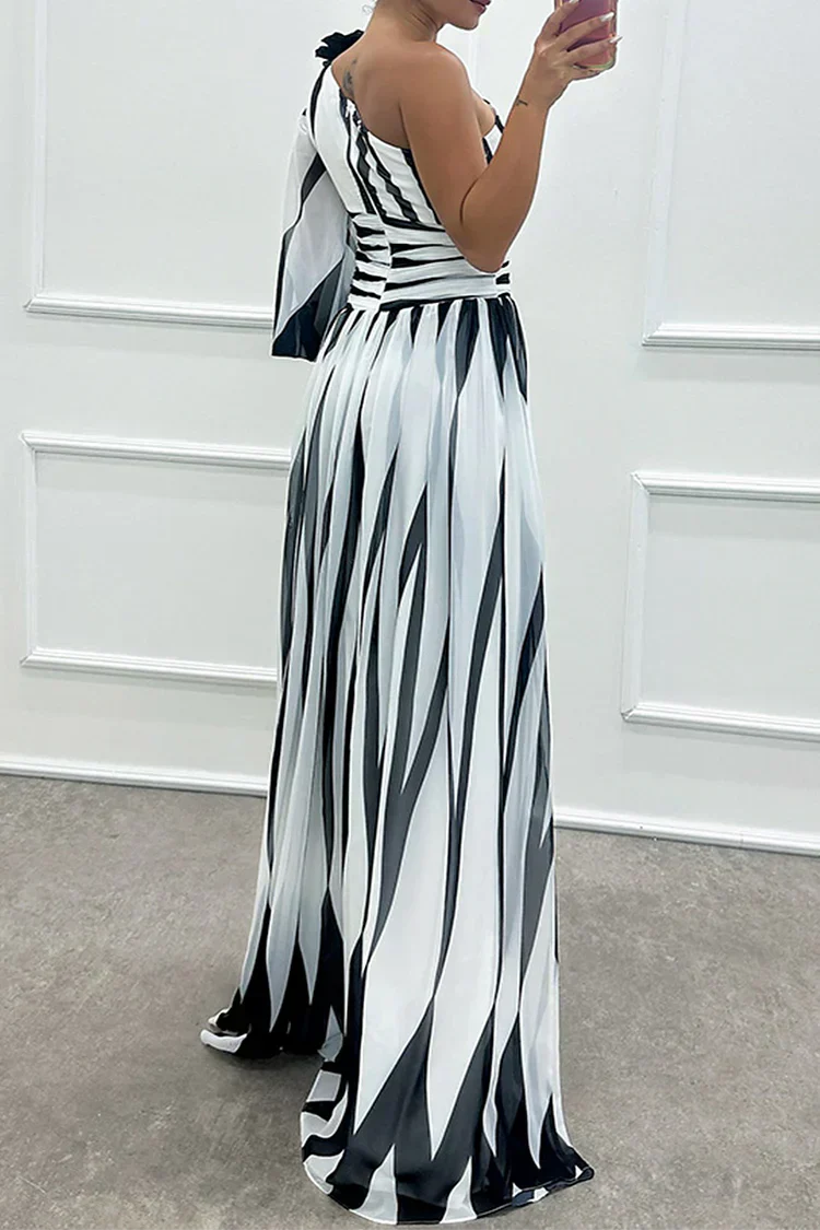 Chic Horizontal Maxi One Shoulder Dress