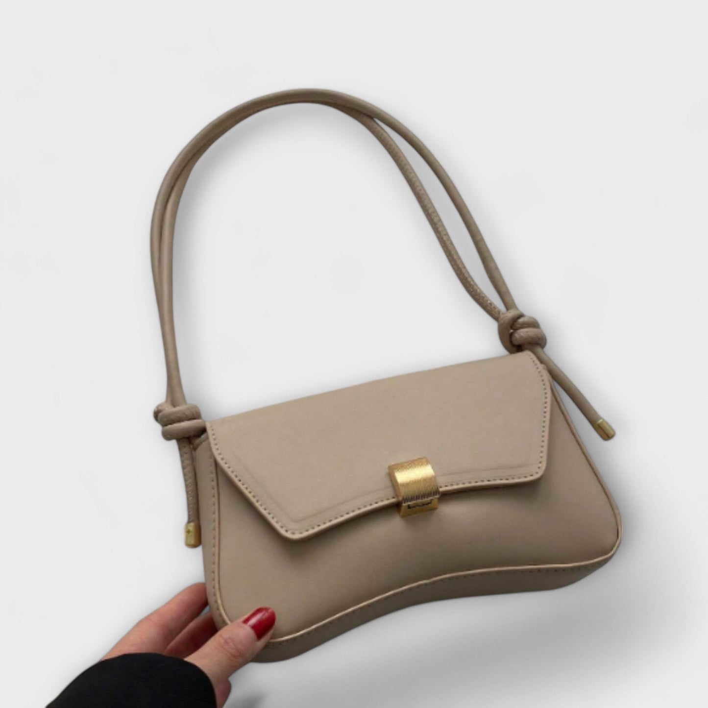 Fashionable Women's Shoulder Handbag - Luxivelle
