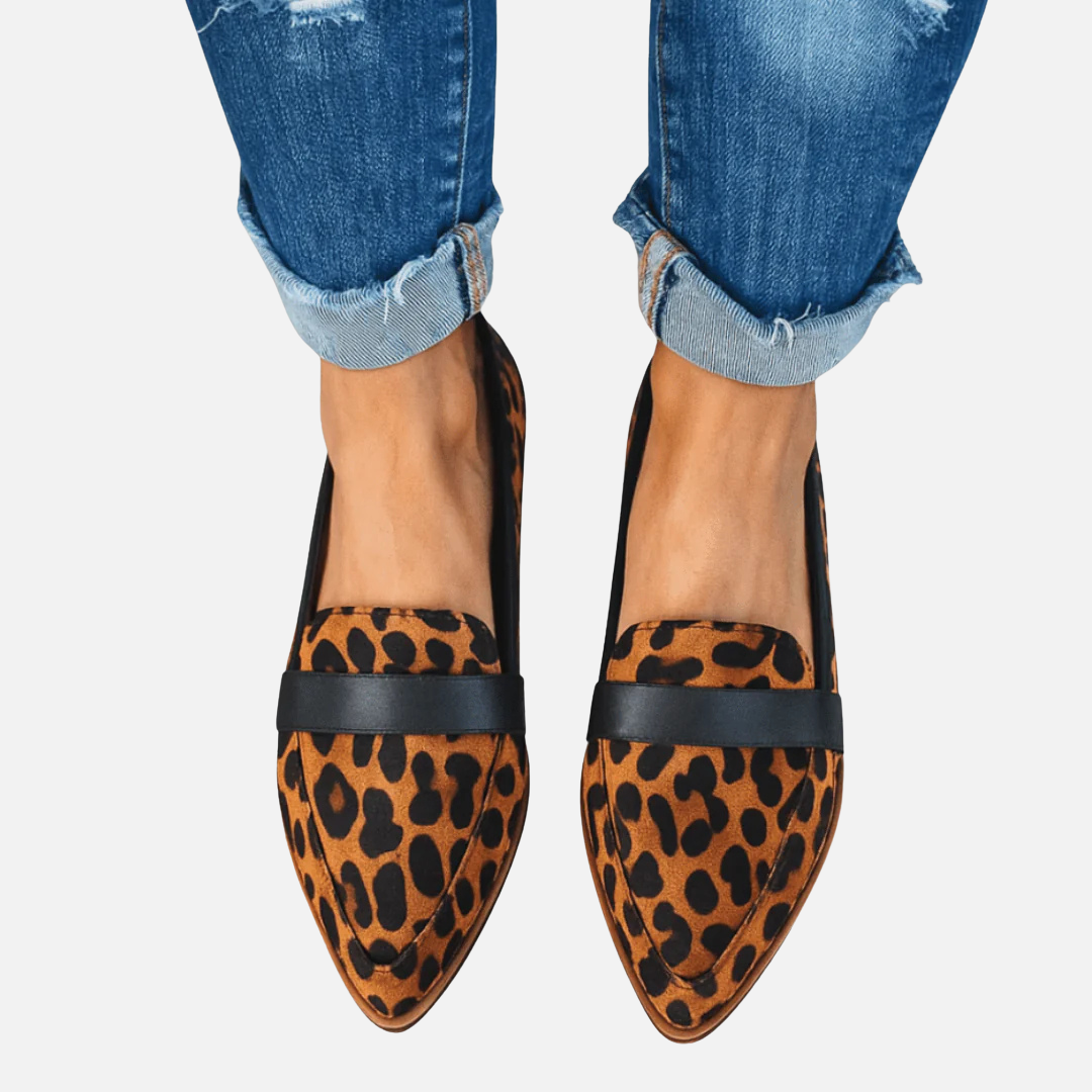 Women's Pointed Toe Suede Loafers