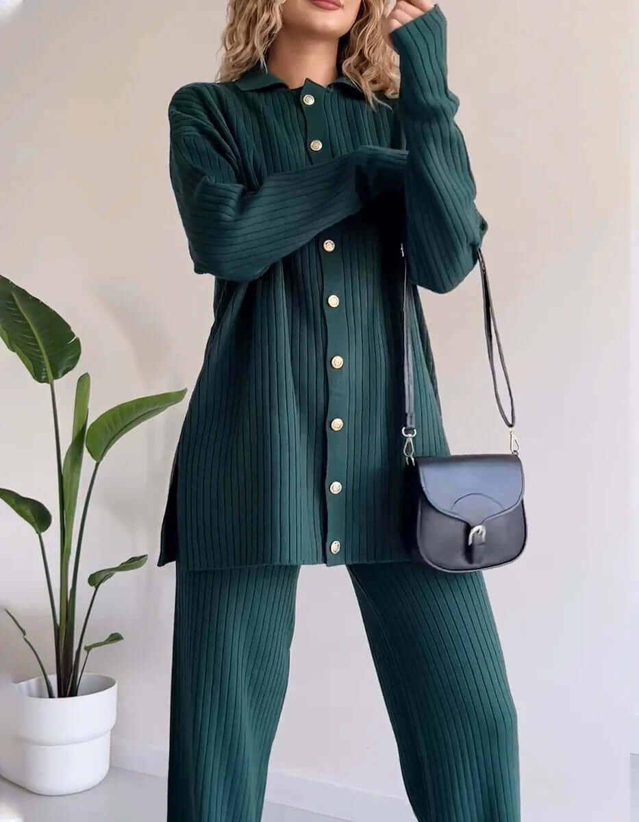 Comfy Women's Knitted Loungewear Set
