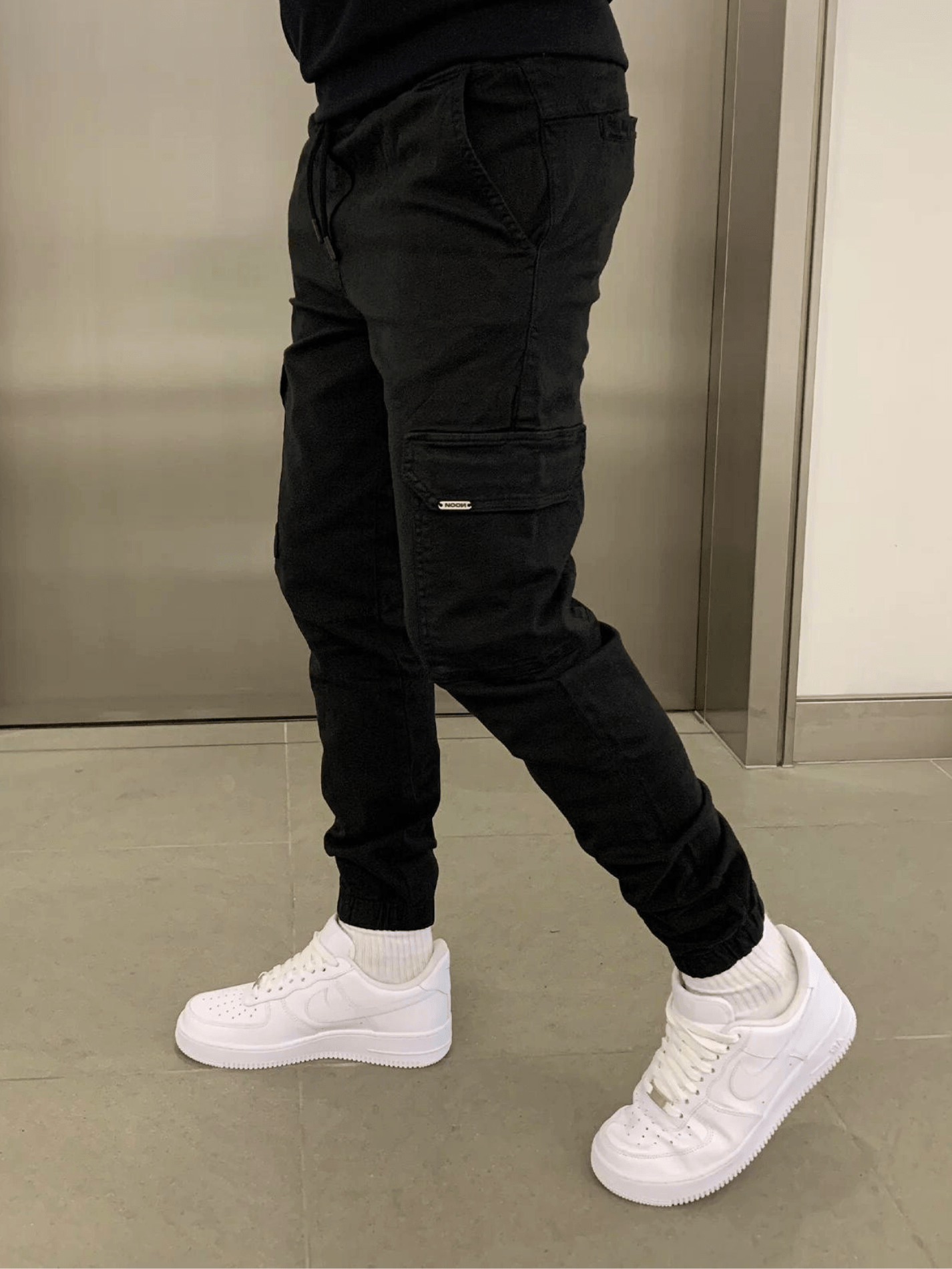 Laurent | Cargo Joggers for Men - Stylish and Comfortable Streetwear Pants 5