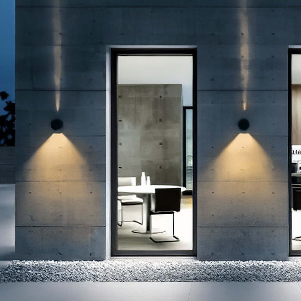 Weatherproof Outdoor LED Wall Lamp