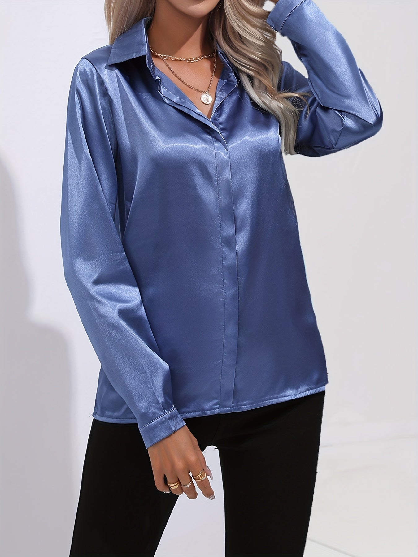 Ladies Classic Point Collar Shirt