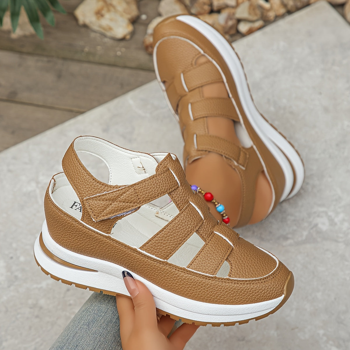 Comfortable Athletic Beach Sandals