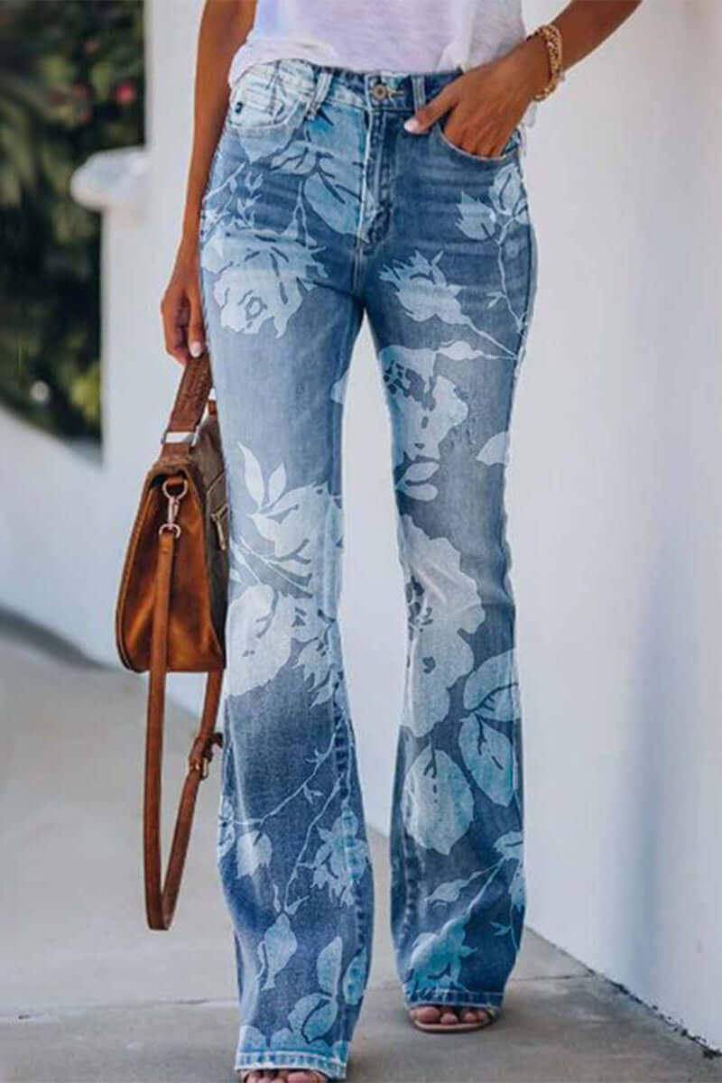 Ladies' Pretty Stitched Pocket Straight Leg Jeans