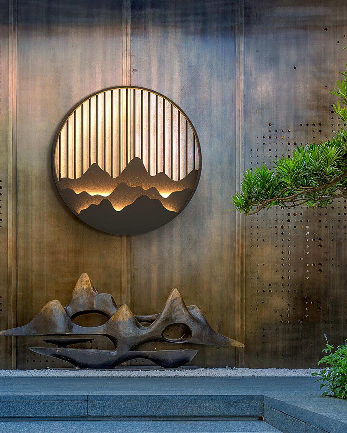 Rustic Outdoor LED Wall Lamp with Nature Design