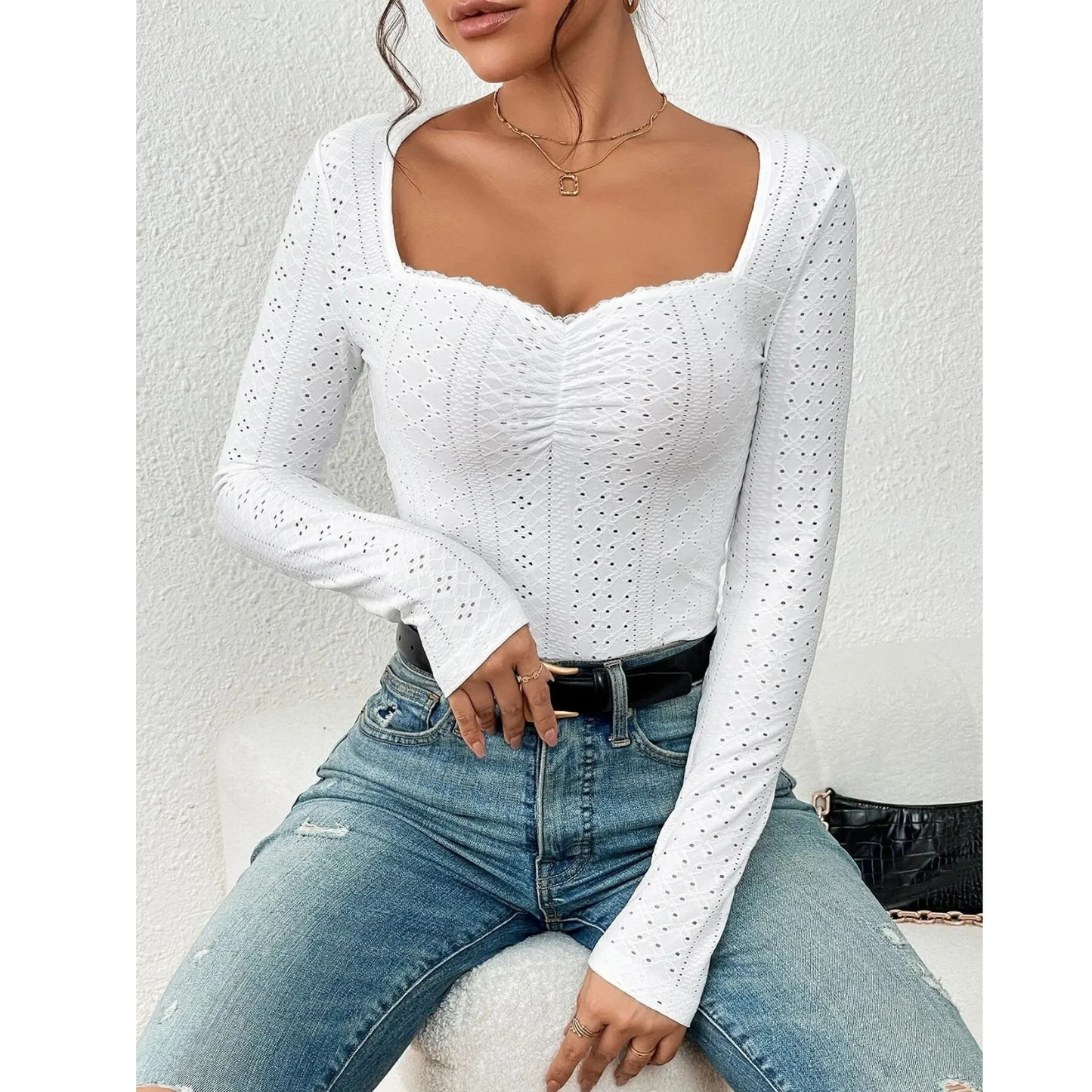 Ladies Floral Embroidered Long Sleeve Blouse - Luxivelle