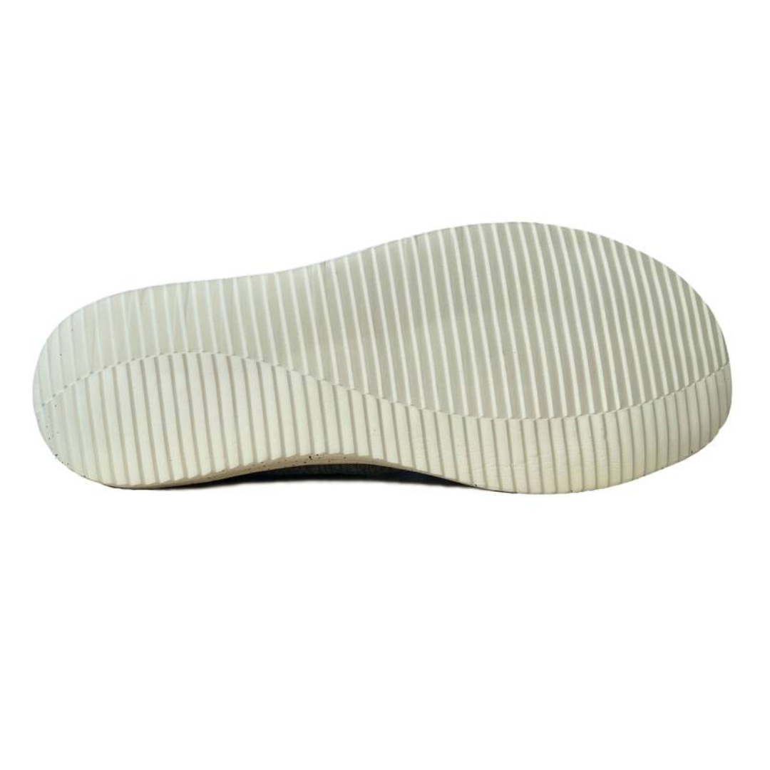 Classic Comfortable Mens Shoes with Simple Style