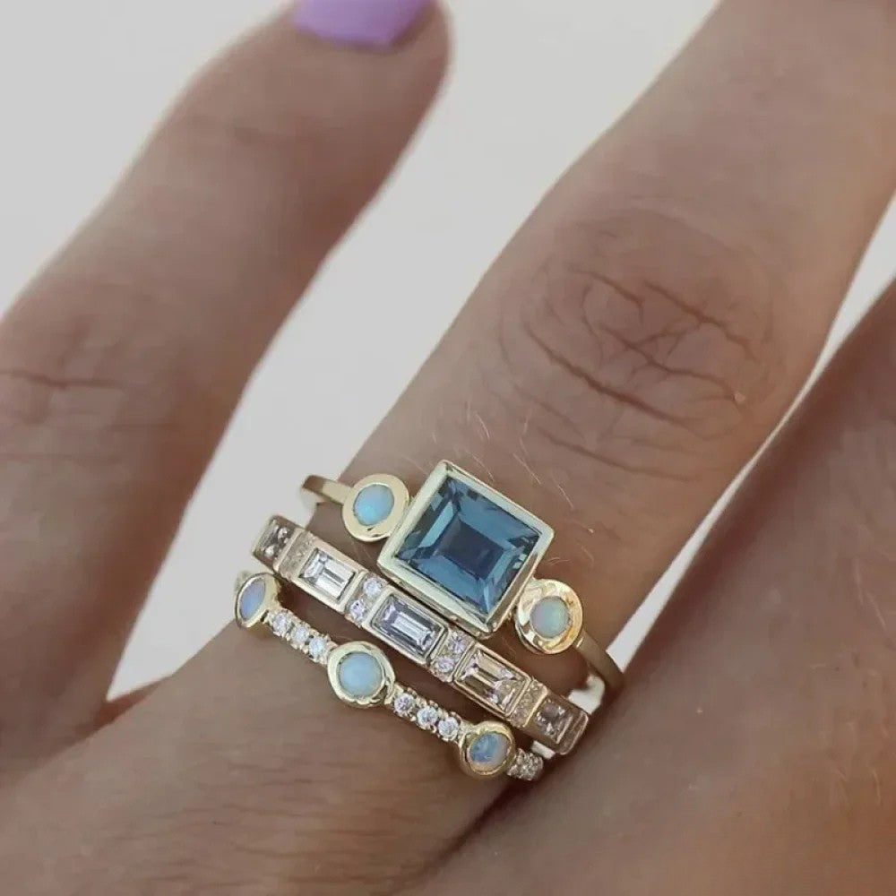 Vintage Navy Blue Ring - Luxivelle