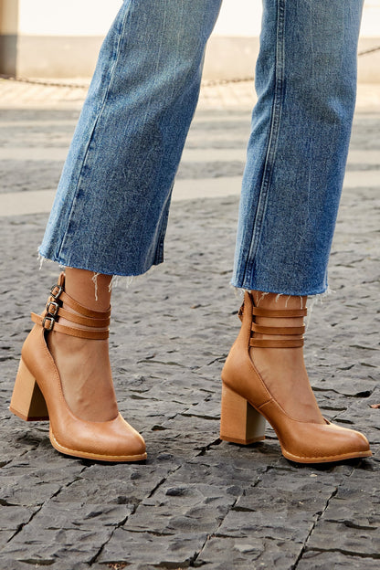 Comfortable Ankle Strap Sandals with Block Heel