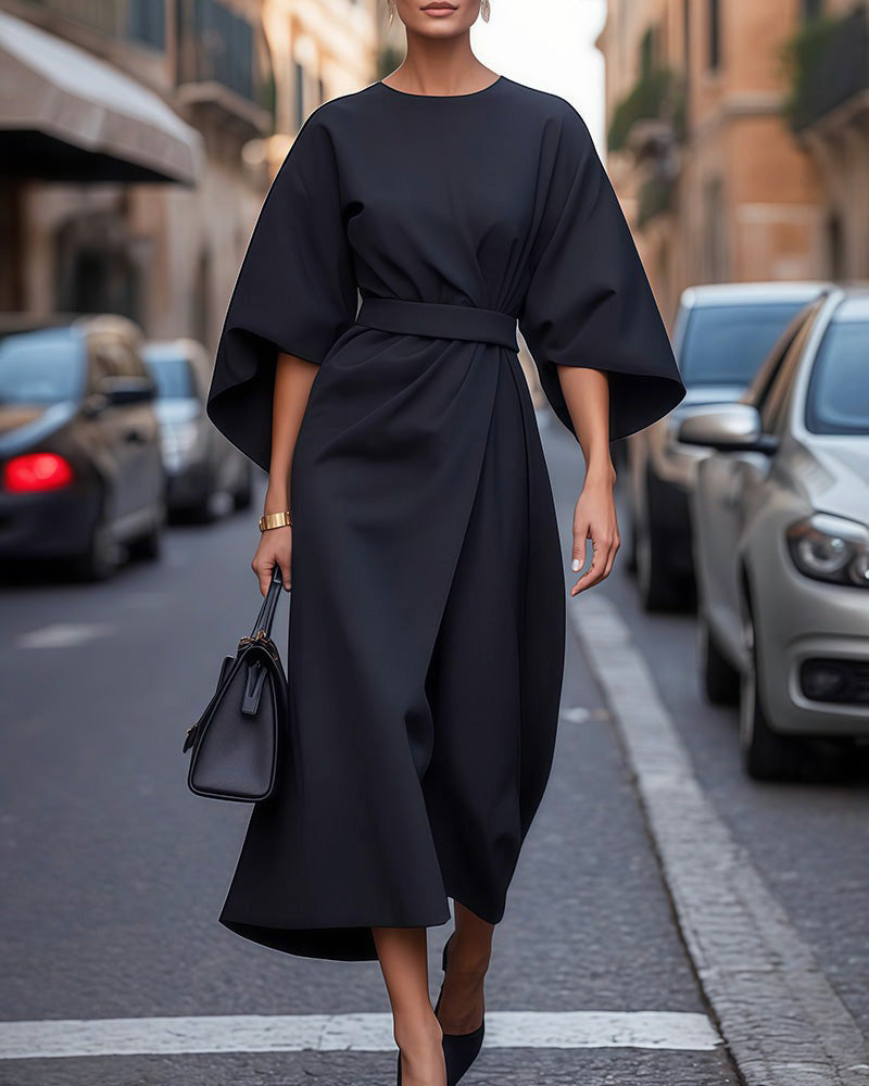 Lia | Chic Midi Dress with Bell Sleeves