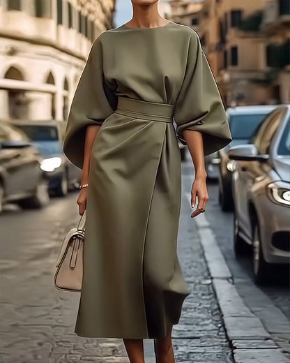 Lia | Chic Midi Dress with Bell Sleeves