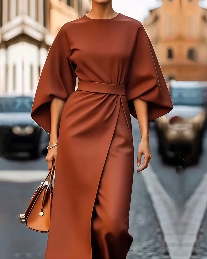 Lia | Chic Midi Dress with Bell Sleeves