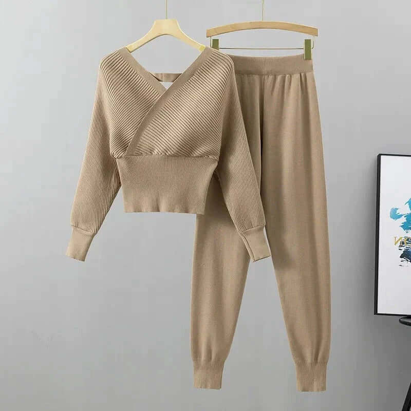 Soft Women's Knit Jogger Lounge Set