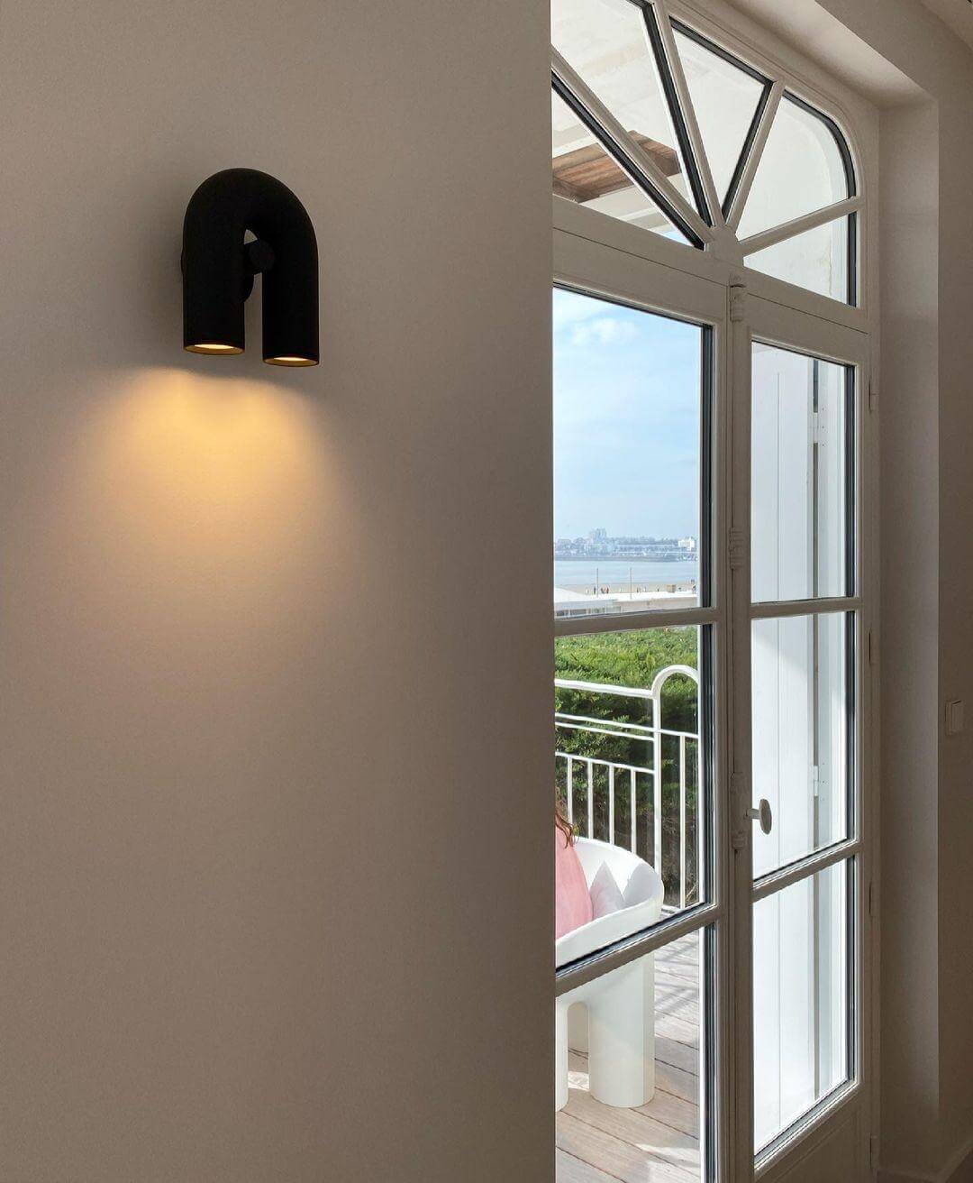 Flexible Curved Mounting Light