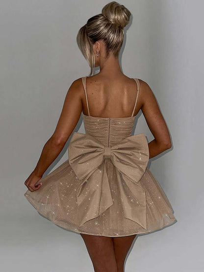 Chic Strapless Fit Flare Party Dress with Bow Detail