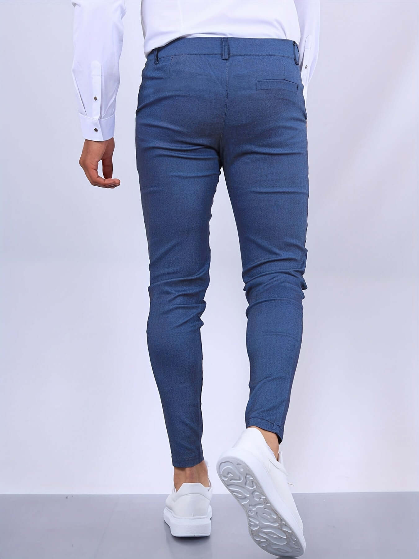 Men's Fit Slim Leg Dress Pants with Pockets