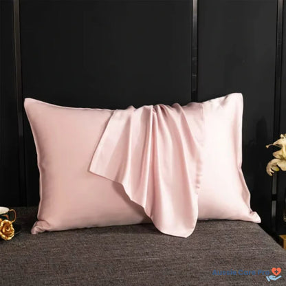 Soft Mulberry Silk Pillowcase for Beauty Sleep - Luxivelle