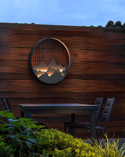 Rustic Outdoor LED Wall Lamp with Nature Design