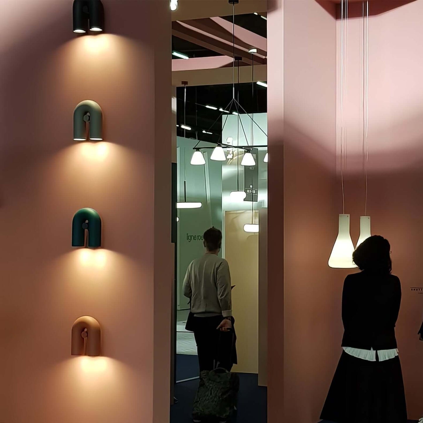 Flexible Curved Mounting Light