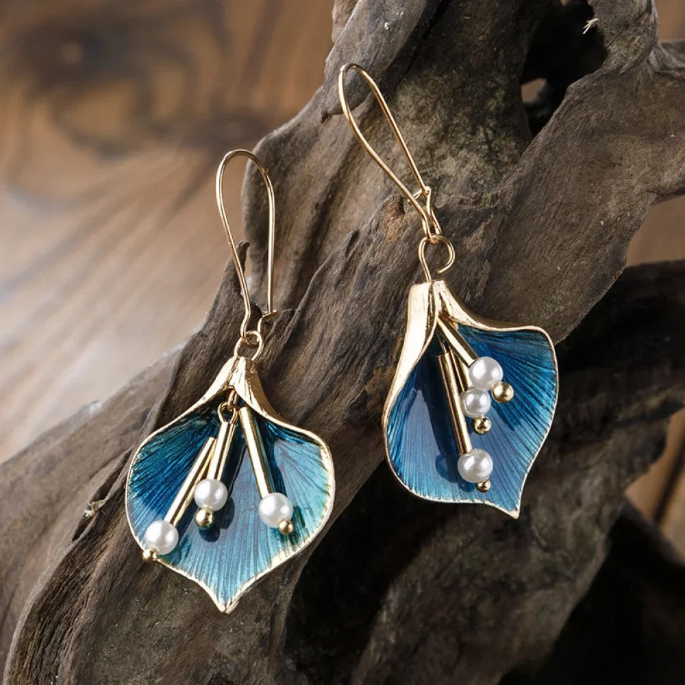 Vintage Navy Floral Drop Earrings - Luxivelle