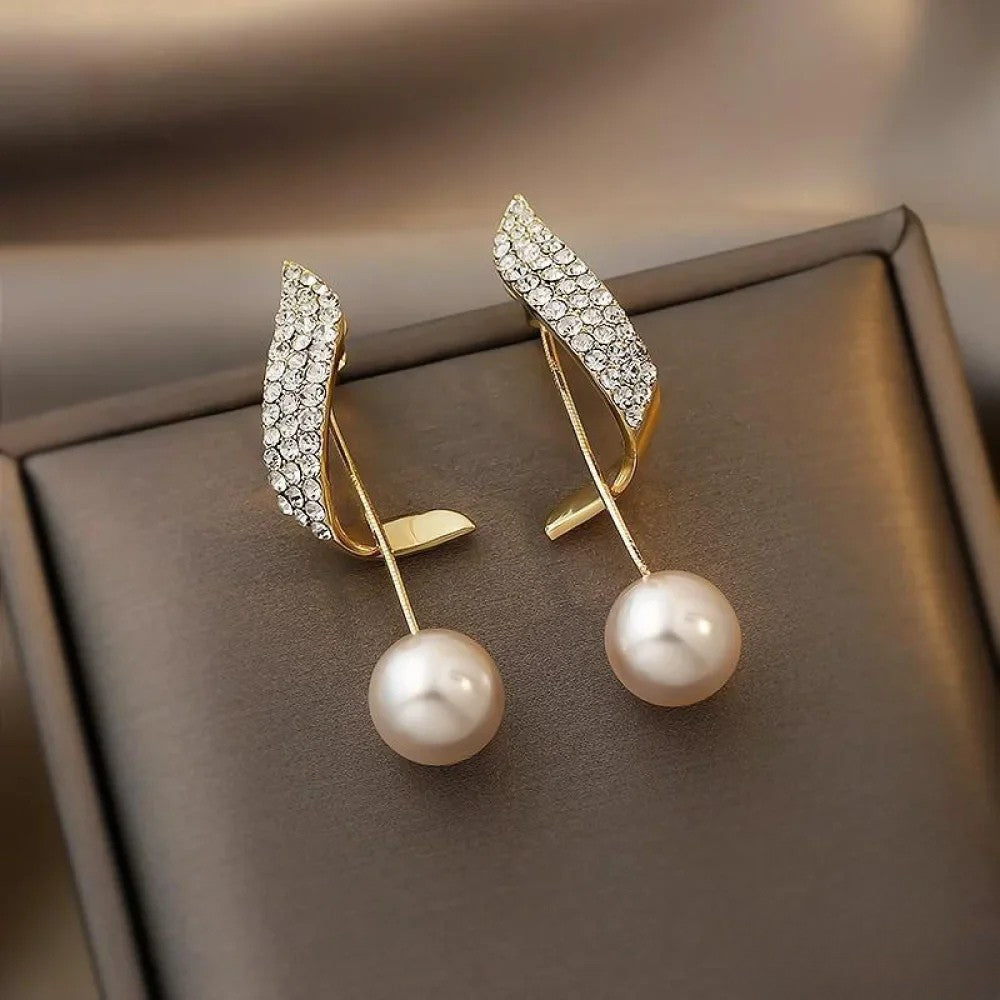 Classic White Drop Earrings - Luxivelle