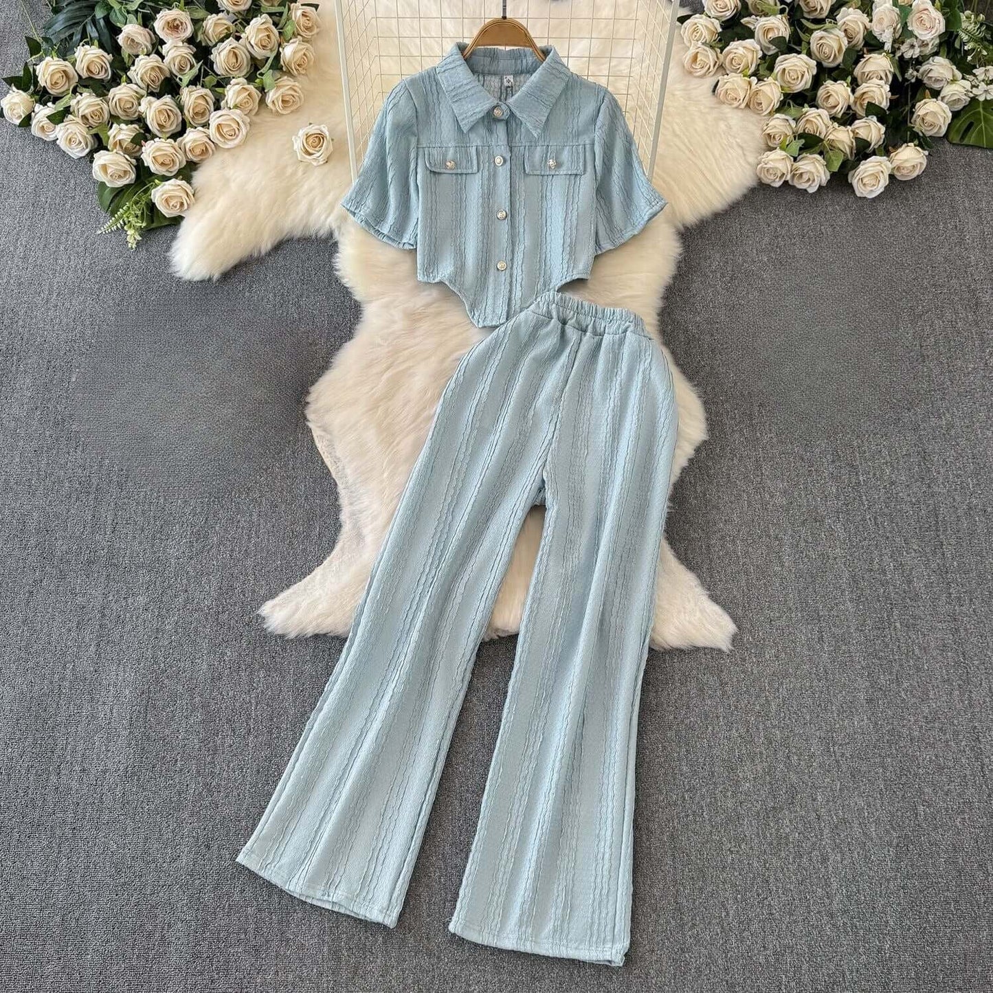 Ladies' Short Sleeve Crop Top and Flared Pants Set - Luxivelle