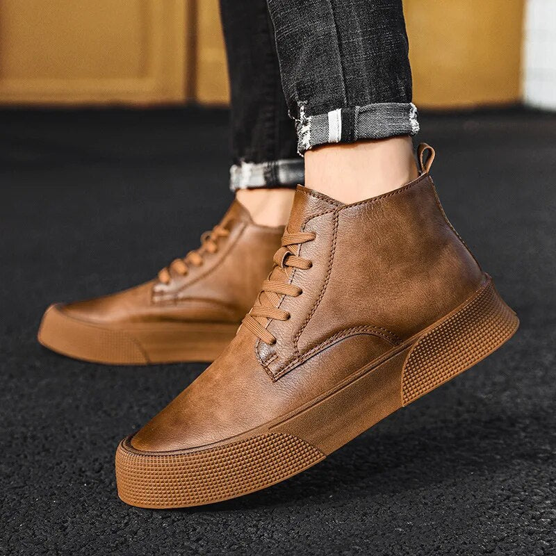 Keith | Robust leather boots