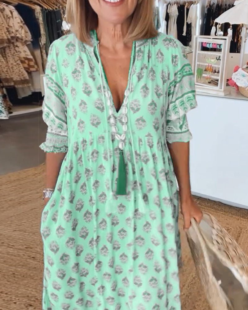 Elegant Floral Scoop Neck Dress