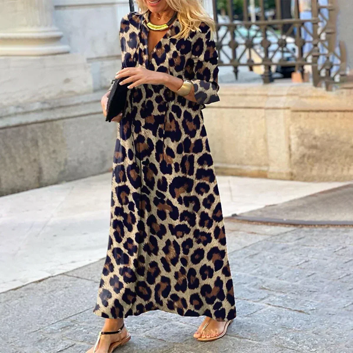 Chic Leopard Print Party Dress