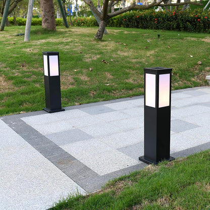 Durable Garden Post Light - Weatherproof Outdoor Lamp
