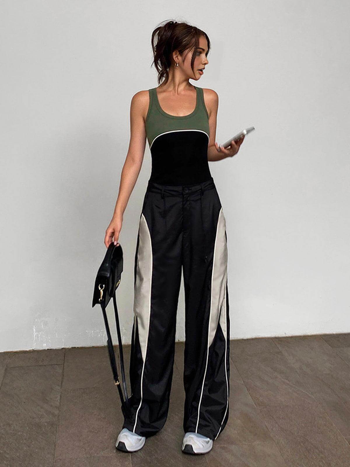 Comfortable Loose Fit Cotton Jogger Pants - Luxivelle