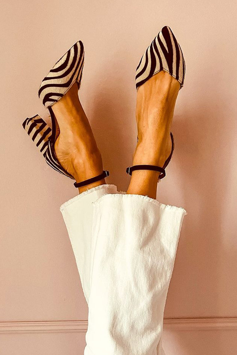 Comfortable Zebra Print Ankle Strap Sandals - Luxivelle