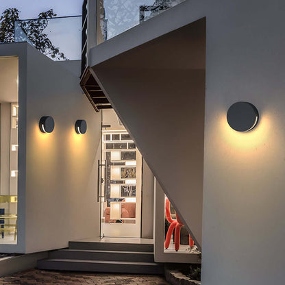Weatherproof Outdoor LED Wall Lamp - Luxivelle
