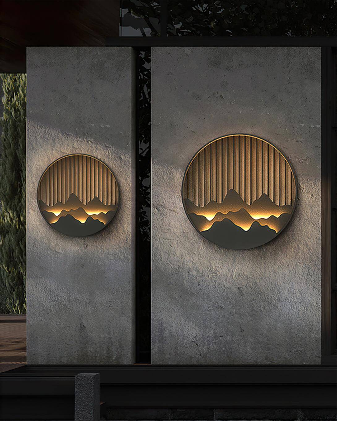 Rustic Outdoor LED Wall Lamp with Nature Design
