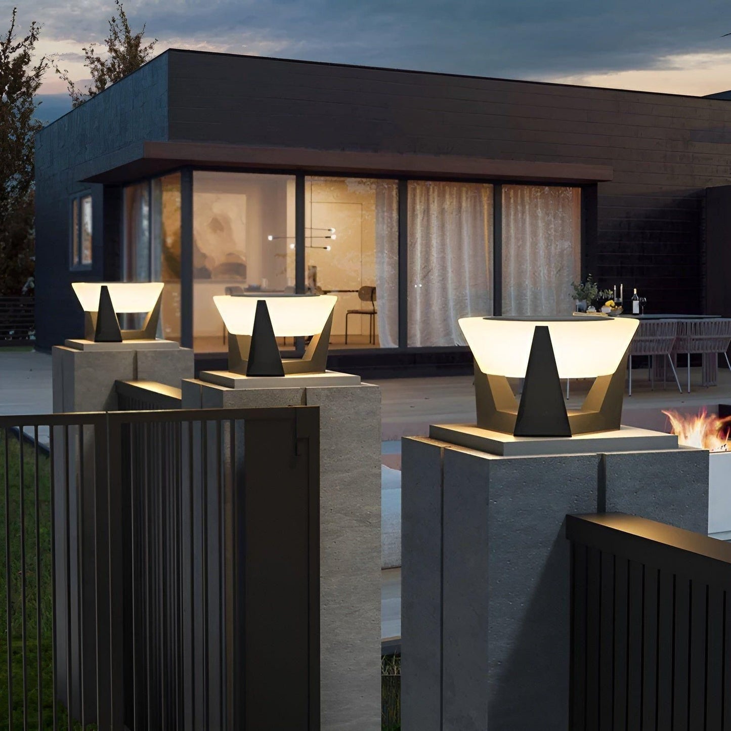 Outdoor Solar Powered Japanese Style Lamp - Luxivelle